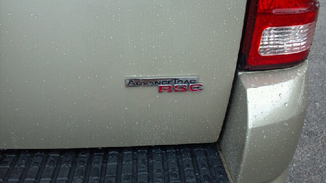 2005 Ford Explorer GXL