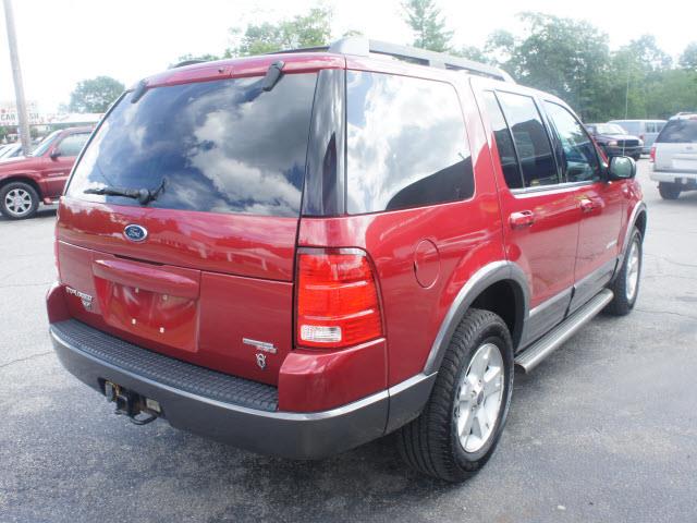 2005 Ford Explorer ESi