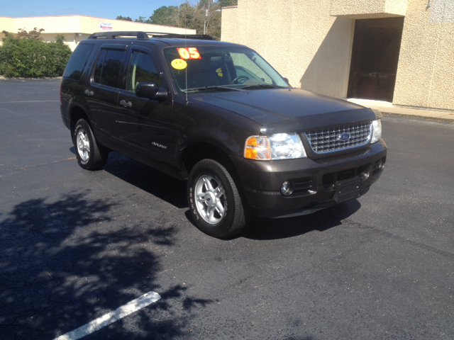 2005 Ford Explorer 2dr Cpe V6 Manual GT Limited