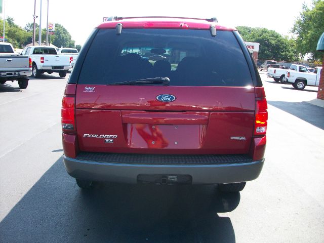 2005 Ford Explorer Scottsdale 2WD