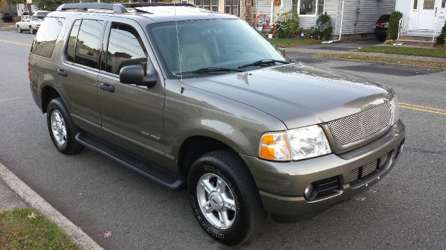 2005 Ford Explorer 2dr Cpe V6 Manual GT Limited