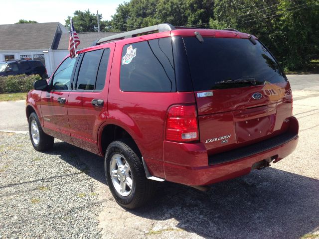 2005 Ford Explorer GXL
