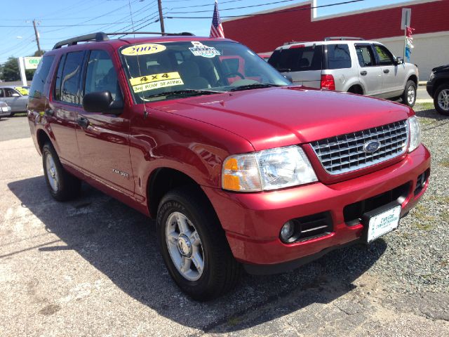 2005 Ford Explorer GXL