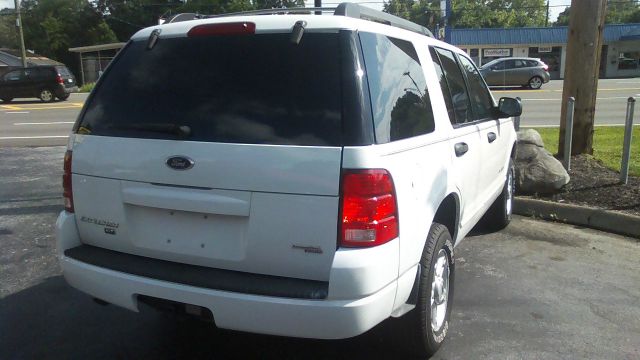 2005 Ford Explorer GXL