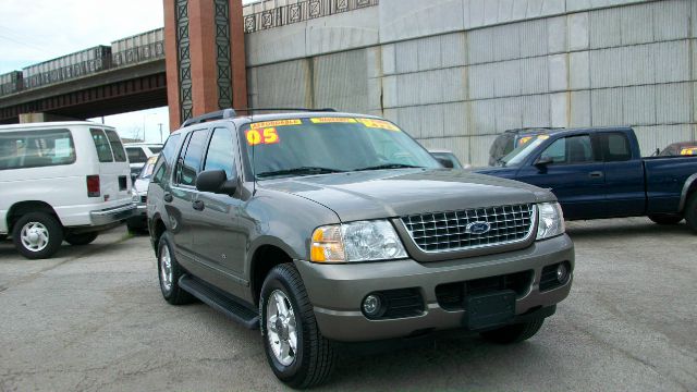 2005 Ford Explorer 4.2 AWD S-line