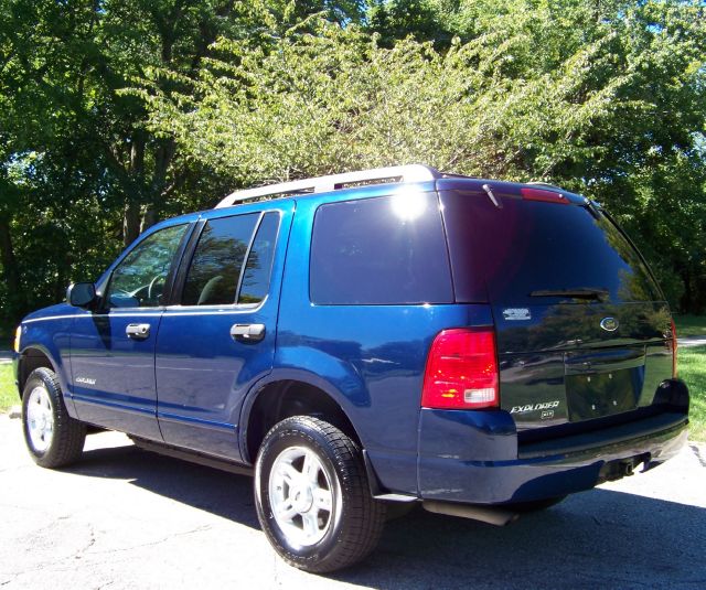 2005 Ford Explorer GXL