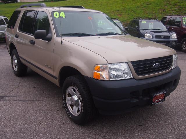 2005 Ford Explorer XLS