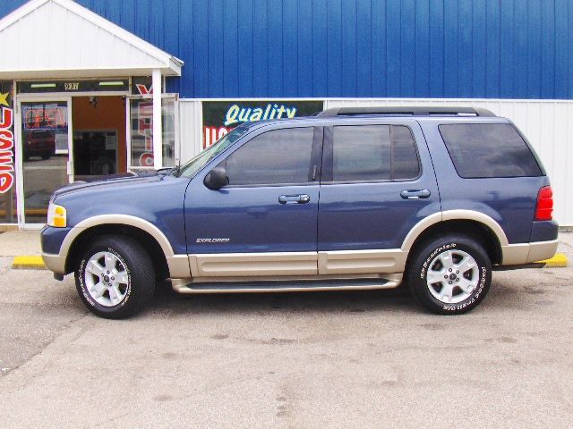 2005 Ford Explorer LT CREW 25