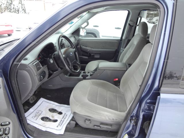 2005 Ford Explorer 2dr Cpe V6 Manual GT Limited