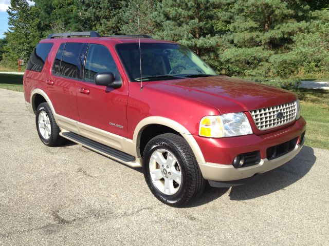 2005 Ford Explorer LT CREW 25