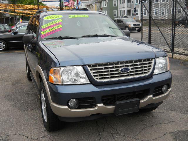2005 Ford Explorer I-290 S