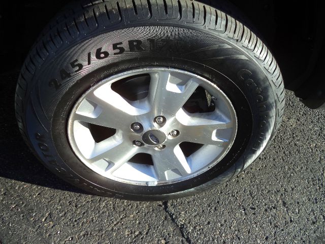 2005 Ford Explorer LT EXT 15