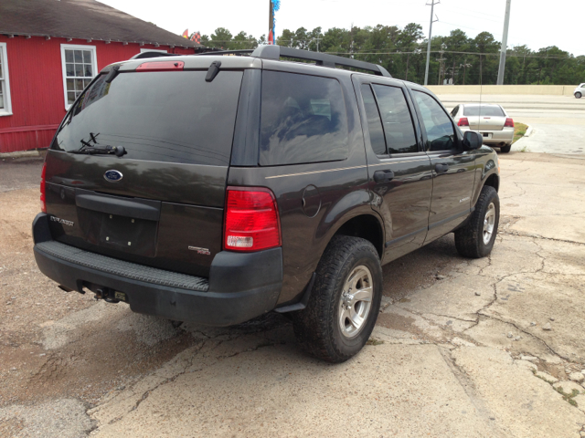 2005 Ford Explorer 2500 4WD