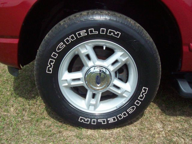 2005 Ford Explorer GXL