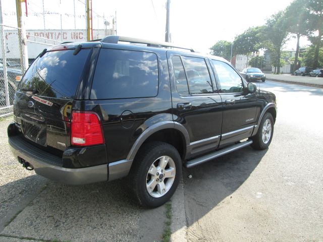 2005 Ford Explorer 4WD 5dr EX