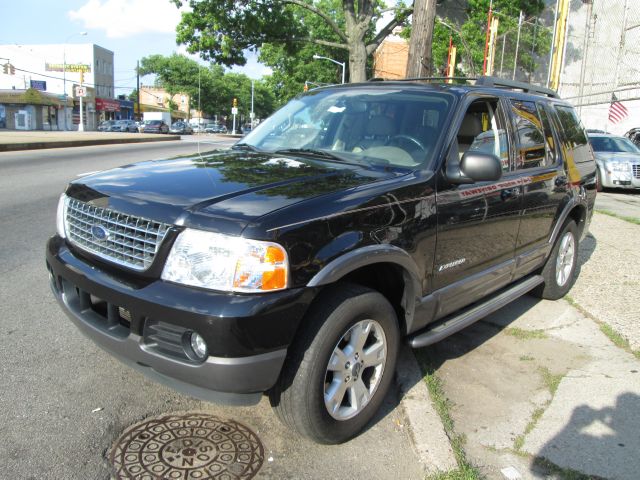 2005 Ford Explorer 4WD 5dr EX