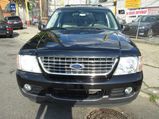 2005 Ford Explorer 4WD 5dr EX