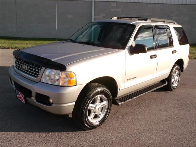 2005 Ford Explorer ESi
