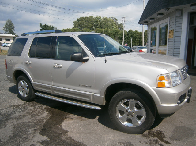 2005 Ford Explorer SLS Base