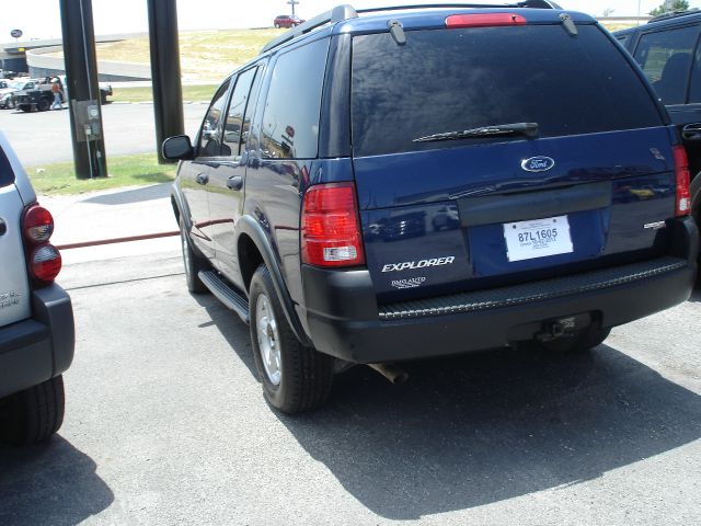 2005 Ford Explorer LT CREW 25