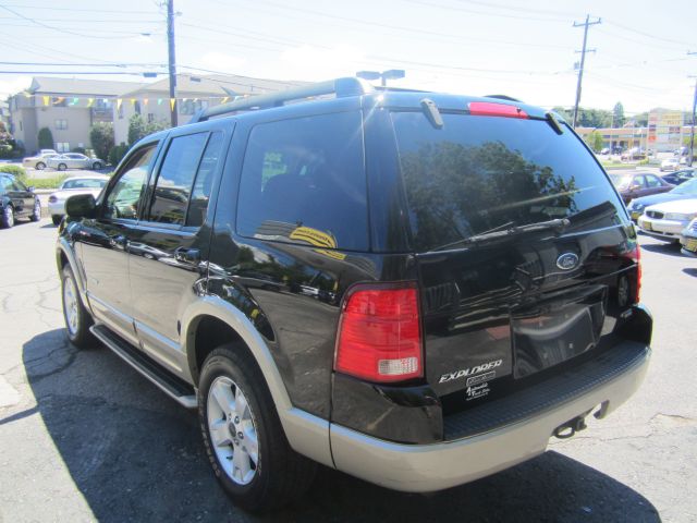 2005 Ford Explorer LT CREW 25