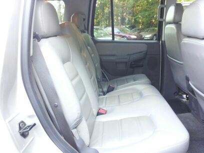 2005 Ford Explorer GXL