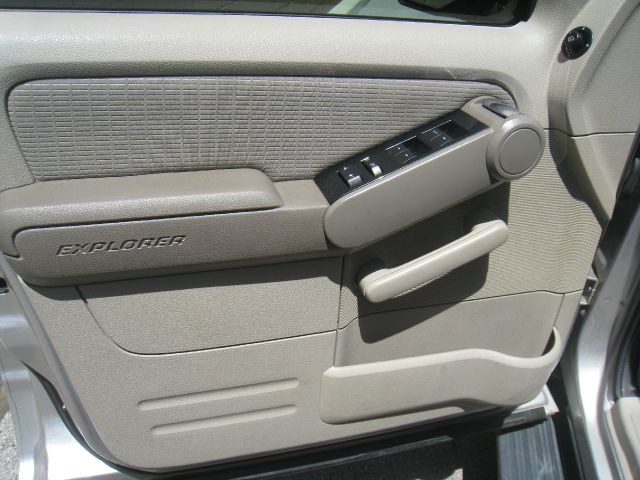 2006 Ford Explorer GXL