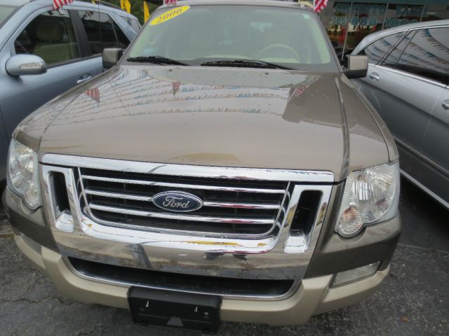 2006 Ford Explorer MOON BOSE Quads