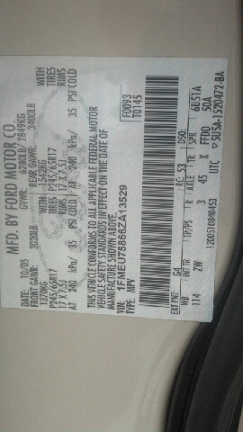 2006 Ford Explorer 2dr LWB