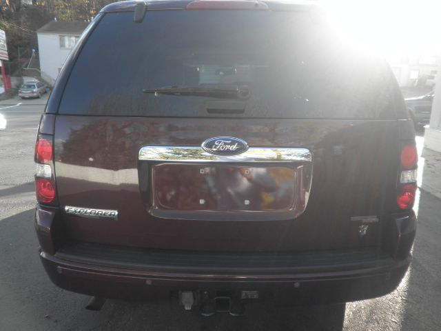 2006 Ford Explorer 2dr LWB