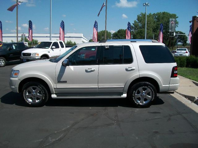 2006 Ford Explorer 2dr LWB