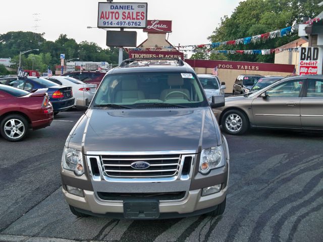 2006 Ford Explorer LT CREW 25