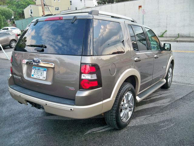 2006 Ford Explorer LT CREW 25
