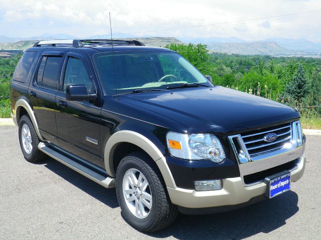 2006 Ford Explorer LT CREW 25