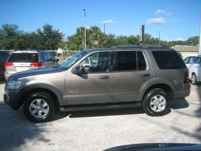 2006 Ford Explorer LT EXT 15