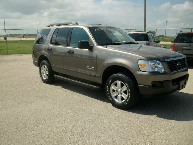 2006 Ford Explorer 2500 4WD