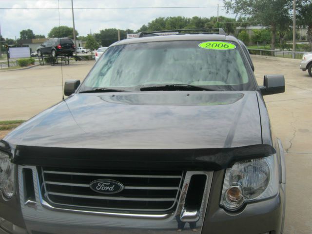 2006 Ford Explorer 2500 4WD
