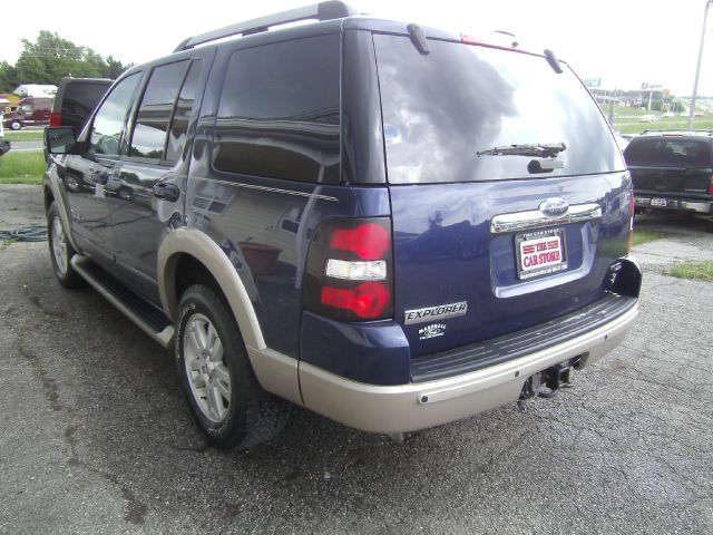 2006 Ford Explorer Custom Deluxe