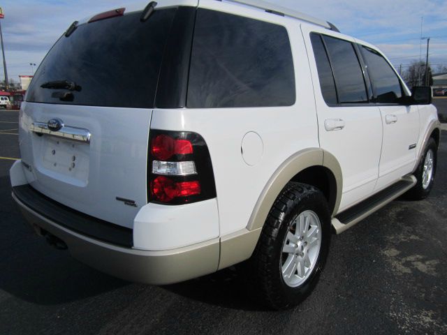 2006 Ford Explorer LT CREW 25