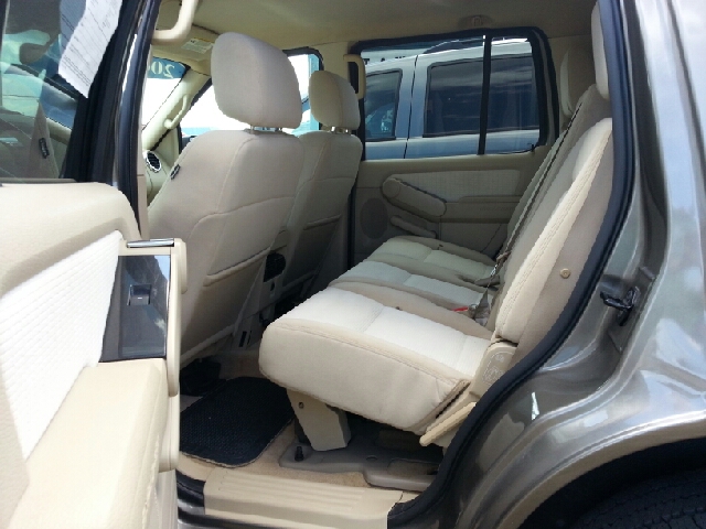 2006 Ford Explorer 4WD 5dr EX