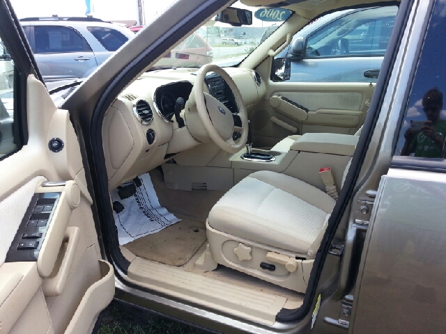2006 Ford Explorer 4WD 5dr EX