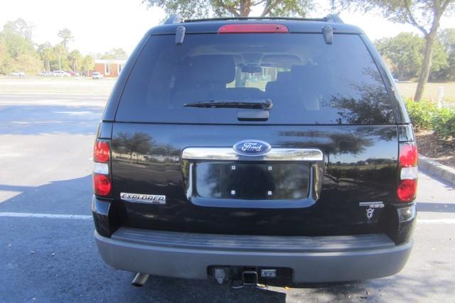2006 Ford Explorer ESi