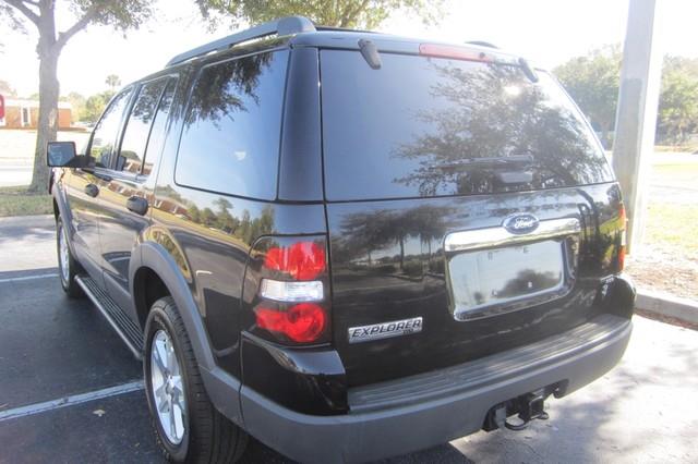 2006 Ford Explorer ESi