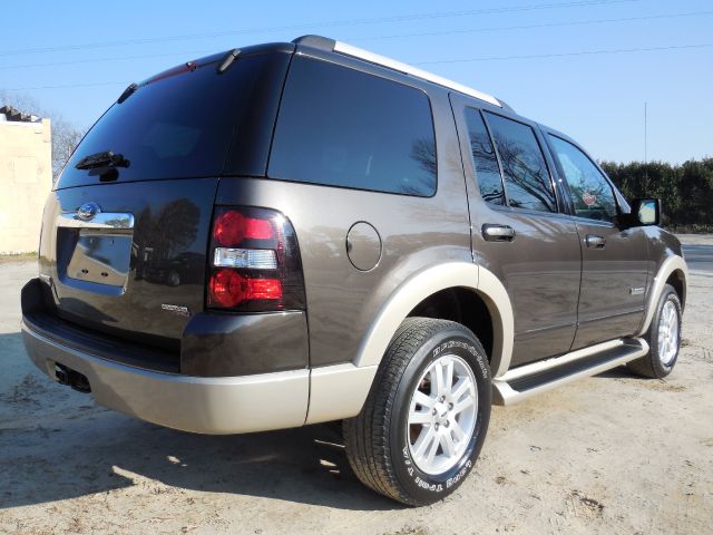 2006 Ford Explorer LT CREW 25