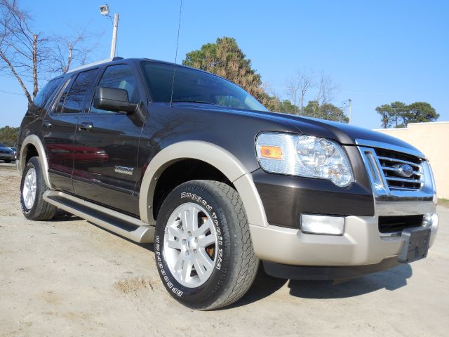 2006 Ford Explorer LT CREW 25