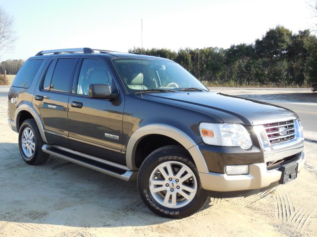 2006 Ford Explorer LT CREW 25