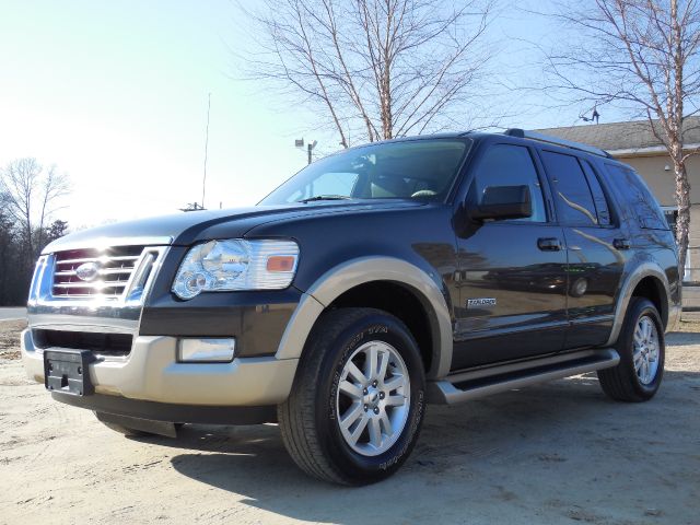 2006 Ford Explorer LT CREW 25