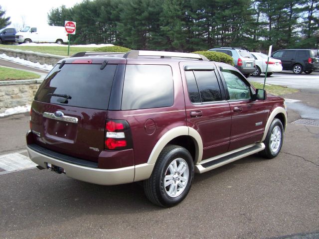 2006 Ford Explorer LT CREW 25