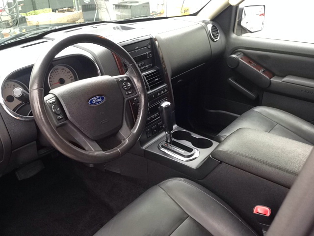 2006 Ford Explorer 4dr 2.5L Turbo W/sunroof/3rd Row AWD SUV