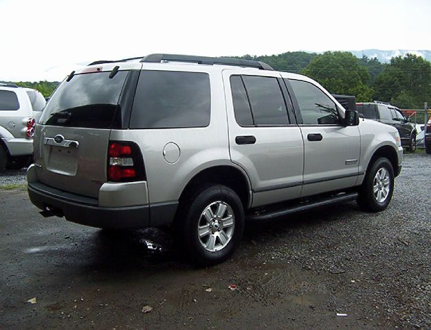 2006 Ford Explorer LT CREW 25